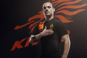 九游网页官网-职业联赛替补席角色开发不充分，职业选手替补