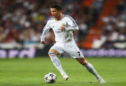 九游娱乐下载-大数据监测运动员饮水与电解质平衡，运动员喝电解质饮料